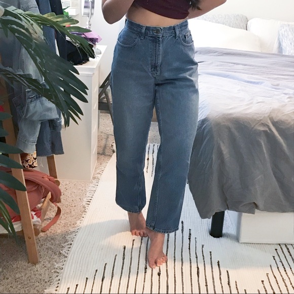 L.L. Bean Denim - [LL Bean] Vintage Mom Jeans - Original/Relax Fit
